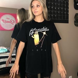 Blondie T-shirt no flaws